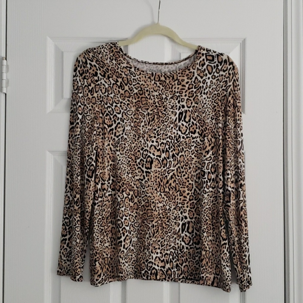 CHICO'S Leopard print long sleeve top